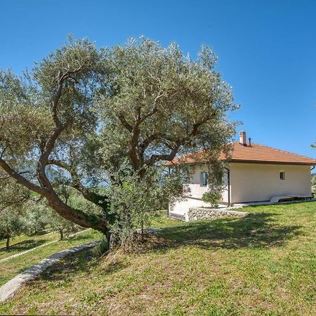Two Bedroom House With Sea View Maj Бульярица Экстерьер фото