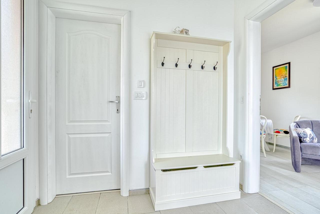 Two Bedroom House With Sea View Maj Бульярица Экстерьер фото